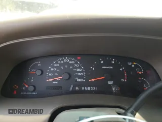 2004 Ford Excursion Eddie Bauer z VIN 1FMSU45P04EC92425, wystawiony jako Copart lot #59355215 z przebiegiem 2 284 375 mil mil oraz Czysty tytuł • Clean title. Historia ofert i sprzedaży dostępna na DreamBid. Obrazek 9.