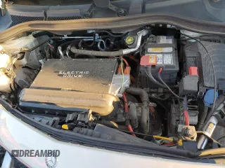 2014 Mercedes-Benz B Electric Drive with VIN WDDVP9AB0EJ001291, listed as a Copart auction lot 81073134 with Not Provided miles and Salvage Title. Bid and sale history available at DreamBid. Image 13.