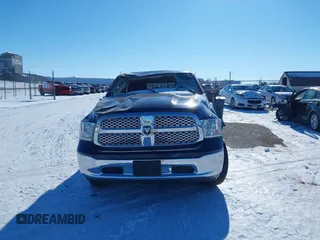 2020 Ram 1500 SLT z VIN 1C6RR7TTXLS100635, wystawiony jako IAAI lot #41314107 z przebiegiem 56 913 mil mil oraz . Historia ofert i sprzedaży dostępna na DreamBid. Obrazek 12.