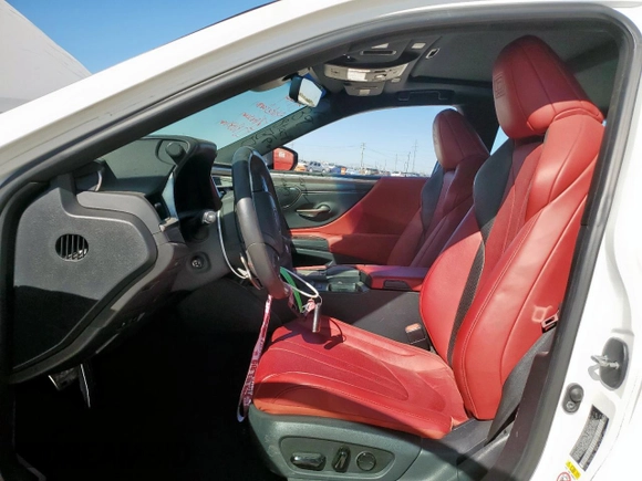 2019 Lexus ES with VIN 58ABZ1B18KU011919, listed as a Copart auction lot 49917705 with 46,015 mi miles and Salvage Title. Bid and sale history available at carsss.com. Image 7.