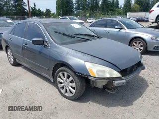 2006 Honda Accord LX z VIN 1HGCM66366A064988, wystawiony jako IAAI lot #42528364 z przebiegiem 215 790 mil mil oraz . Historia ofert i sprzedaży dostępna na DreamBid. Obrazek 1.