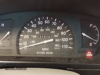 2001 Toyota Tacoma z VIN 5TENL42N31Z721220, wystawiony jako IAAI lot #42711573 z przebiegiem 213 157 mil mil oraz . Historia ofert i sprzedaży dostępna na DreamBid. Obrazek 7.