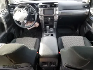 2019 Toyota 4Runner SR5 with VIN JTEBU5JR7K5680472, listed as a Copart auction lot 46101035 with 70,567 mi miles and Salvage Title. Bid and sale history available at carsss.com. Image 8.