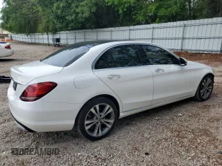 2021 Mercedes-Benz C 300 z VIN W1KWF8DB8MR611212, wystawiony jako Copart lot #54318625 z przebiegiem 44 367 mil mil oraz Szkoda całkowita • Salvage title. Historia ofert i sprzedaży dostępna na DreamBid. Obrazek 3.