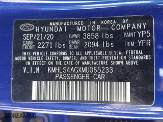 2021 Hyundai Elantra SEL with VIN KMHLS4AGXMU065233, listed as a IAAI auction lot 41675696 with 32,897 mi miles. Bid and sale history available at carsss.com. Image 9.