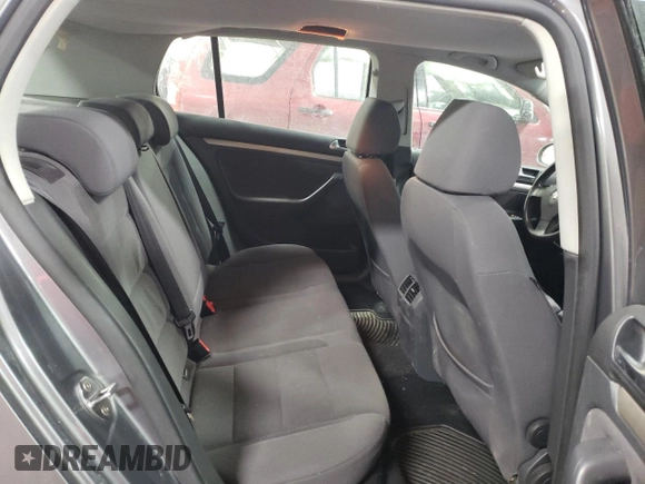 2008 Volkswagen Rabbit S with VIN WVWDA71K68W182500, listed as a Copart auction lot 45414015 with 172,078 mi miles and Salvage title. Bid and sale history available at DreamBid. Image 10.
