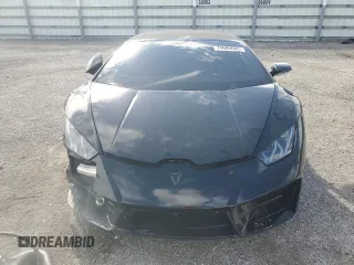 2018 Lamborghini Huracan z VIN ZHWUR2ZF0JLA10922, wystawiony jako Copart lot #74699004 z przebiegiem 12 528 mil mil oraz Tytuł czysty. Historia ofert i sprzedaży dostępna na DreamBid. Obrazek 5.