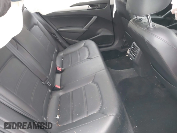 2013 Volkswagen Passat SE z VIN 1VWBP7A37DC145575, wystawiony jako IAAI lot #41253095 z przebiegiem 93 702 mil mil oraz . Historia ofert i sprzedaży dostępna na DreamBid. Obrazek 8.