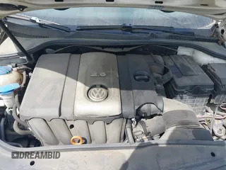 2008 Volkswagen Jetta SE with VIN 3VWRZ71KX8M173889, listed as a IAAI auction lot 42062818 with Not provided miles and . Bid and sale history available at DreamBid. Image 10.
