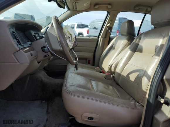2004 Ford Crown Victoria LX with VIN 2FAFP74W24X132204, listed as a Copart auction lot 86191314 with 169,711 mi miles and Salvage Title. Bid and sale history available at carsss.com. Image 7.