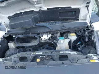 2015 Ram ProMaster Cargo z VIN 3C6TRVDG5FE520998, wystawiony jako IAAI lot #42041239 z przebiegiem 203 263 mil mil oraz . Historia ofert i sprzedaży dostępna na DreamBid. Obrazek 10.