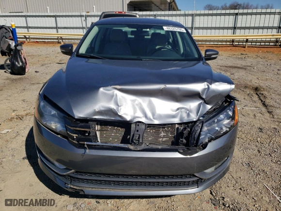 2014 Volkswagen Passat SEL Premium with VIN 1VWCS7A3XEC074389, listed as a Copart auction lot 48325795 with 117,875 mi miles and Salvage Title. Bid and sale history available at carsss.com. Image 5.