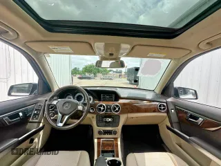 2015 Mercedes-Benz GLK GLK 350 with VIN WDCGG5HB2FG347630, listed as a Copart auction lot 54959725 with 114,506 mi miles and Clean Title. Bid and sale history available at carsss.com. Image 9.