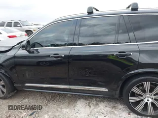 2022 Volvo XC90 Inscription z VIN YV4A22PL2N1851936, wystawiony jako IAAI lot #41258189 z przebiegiem 49 640 mil mil oraz . Historia ofert i sprzedaży dostępna na DreamBid. Obrazek 15.