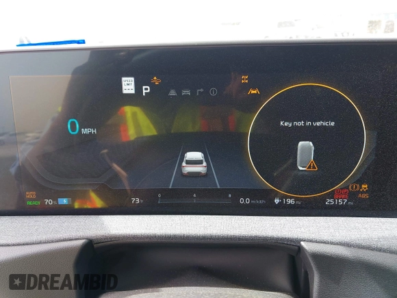 2022 Kia EV6 Wind z VIN KNDC3DLC6N5089018, wystawiony jako IAAI lot #41748175 z przebiegiem 25 157 mil mil oraz . Historia ofert i sprzedaży dostępna na DreamBid. Obrazek 7.