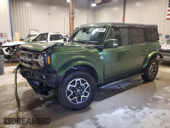 2022 Ford Bronco with VIN 1FMDE5DH1NLB59322, listed as a Copart auction lot 57809495 with 64,094 mi miles and Salvage title. Bid and sale history available at DreamBid. Image 1.