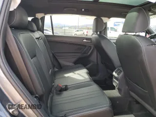 2022 Volkswagen Tiguan SE R-Line Black z VIN 3VV8B7AX7NM103911, wystawiony jako Copart lot #52364135 z przebiegiem 54 375 mil mil oraz Szkoda całkowita • Salvage title. Historia ofert i sprzedaży dostępna na DreamBid. Obrazek 12.