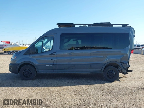 2023 Ford Transit Passenger XL with VIN 1FBAX9CG3PKB41256, listed as a IAAI auction lot 41967907 with 4,743 mi miles and . Bid and sale history available at DreamBid. Image 15.