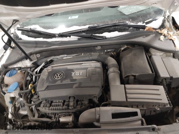 2014 Volkswagen Passat SEL Premium with VIN 1VWCS7A36EC057394, listed as a IAAI auction lot 41254293 with 134,715 mi miles. Bid and sale history available at carsss.com. Image 10.