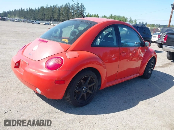 2002 Volkswagen Beetle GLS with VIN 3VWCD21C92M429236, listed as a IAAI auction lot 42153808 with 175,538 mi miles and . Bid and sale history available at DreamBid. Image 4.
