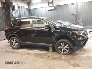 2016 Toyota RAV4 XLE z VIN 2T3RFREV5GW450313, wystawiony jako IAAI lot #42341363 z przebiegiem 68 761 mil mil oraz . Historia ofert i sprzedaży dostępna na DreamBid. Obrazek 14.