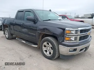 2015 Chevrolet Silverado 1500 LT with VIN 1GCVKREC3FZ204075, listed as a IAAI auction lot 41080707 with 135,188 mi miles. Bid and sale history available at carsss.com. Image 1.