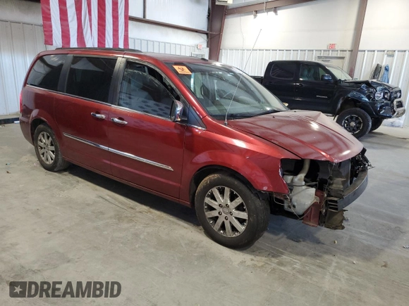 2011 Chrysler Town & Country Touring L z VIN 2A4RR8DG8BR679926, wystawiony jako Copart lot #50766645 z przebiegiem 234 764 mil mil oraz Szkoda całkowita • Salvage title. Historia ofert i sprzedaży dostępna na DreamBid. Obrazek 4.