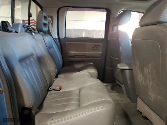2006 Dodge Dakota SLT with VIN 1D7HW48NX6S584631, listed as a Copart auction lot 42582815 with 135,302 mi miles and Salvage Title. Bid and sale history available at carsss.com. Image 10.