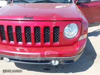 2014 Jeep Patriot Sport with VIN 1C4NJPBAXED848307, listed as a IAAI auction lot 42030605 with 1 mi miles. Bid and sale history available at carsss.com. Image 6.