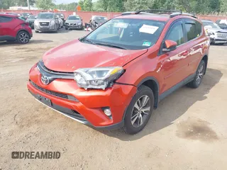 2016 Toyota RAV4 XLE z VIN JTMRFREV6GJ101367, wystawiony jako IAAI lot #42434491 z przebiegiem 79 411 mil mil oraz . Historia ofert i sprzedaży dostępna na DreamBid. Obrazek 6.