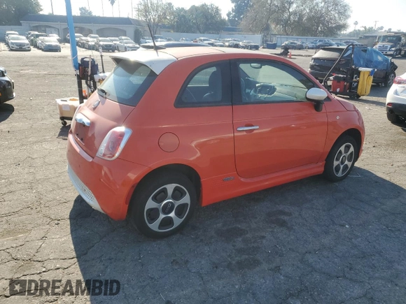 2016 FIAT 500e with VIN 3C3CFFGE4GT184019, listed as a Copart auction lot 41605715 with 36,051 mi miles and Clean title. Bid and sale history available at DreamBid. Image 3.