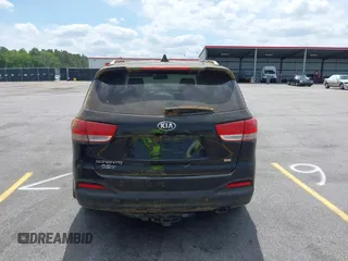 2016 Kia Sorento LX with VIN 5XYPG4A3XGG083872, listed as a IAAI auction lot 42093148 with 98,056 mi miles. Bid and sale history available at carsss.com. Image 16.