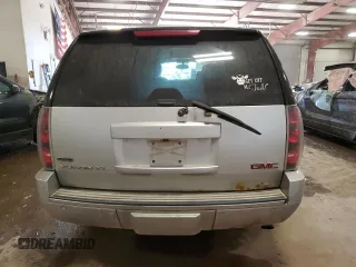 2011 GMC Yukon XL Denali with VIN 1GKS2MEF5BR273932, listed as a Copart auction lot 49112185 with 0 mi miles and Clean Title. Bid and sale history available at carsss.com. Image 6.