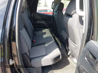 2017 Toyota Tundra SR с VIN 5TFUM5F13HX070078, выставлен на аукционе IAAI как лот 42050673 с пробегом 71 522 миль миль и . История ставок и продаж доступна на DreamBid. Изображение 8.