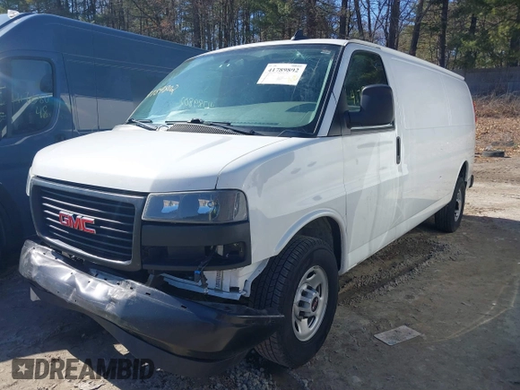 2023 GMC Savana Cargo with VIN 1GTW7BFP5P1106325, listed as a IAAI auction lot 41789802 with 80,382 mi miles and . Bid and sale history available at carsss.com. Image 17.