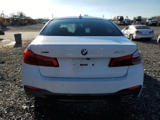 2019 BMW 5 Series 540i xDrive with VIN WBAJE7C59KWW14855, listed as a Copart auction lot 49840104 with 61,705 mi miles and Salvage title. Bid and sale history available at DreamBid. Image 6.