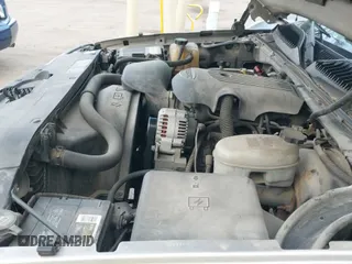 2004 Chevrolet Silverado 1500 LS with VIN 2GCEC19T841420602, listed as a IAAI auction lot 43432582 with Not provided miles and . Bid and sale history available at DreamBid. Image 15.