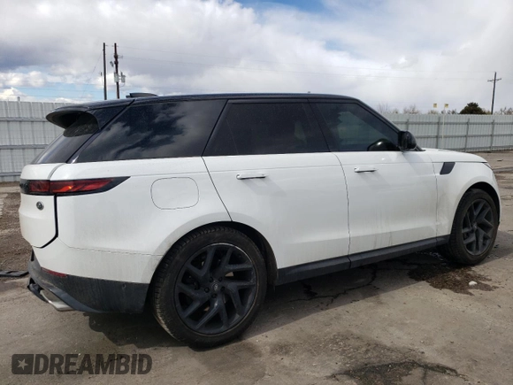 2023 Land Rover Range Rover Sport SE with VIN SAL1P9EU1PA140295, listed as a Copart auction lot 49953815 with 10,106 mi miles and Salvage Title. Bid and sale history available at DreamBid. Image 3.