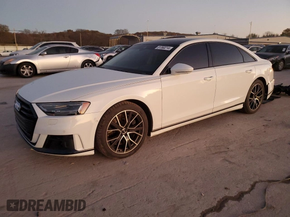 2020 Audi A8 L with VIN WAU8EAF83LN003891, listed as a Copart auction lot 81360214 with 29,068 mi miles and Clean Title. Bid and sale history available at carsss.com. Image 1.
