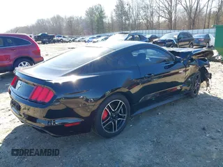 2016 Ford Mustang V6 z VIN 1FA6P8AM5G5226866, wystawiony jako IAAI lot #41306547 z przebiegiem Nie podano mil oraz . Historia ofert i sprzedaży dostępna na DreamBid. Obrazek 4.