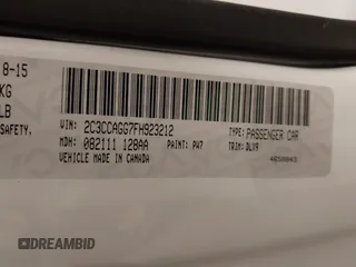 2015 Chrysler 300 S z VIN 2C3CCAGG7FH923212, wystawiony jako IAAI lot #42212494 z przebiegiem 105 000 mil mil oraz . Historia ofert i sprzedaży dostępna na DreamBid. Obrazek 9.