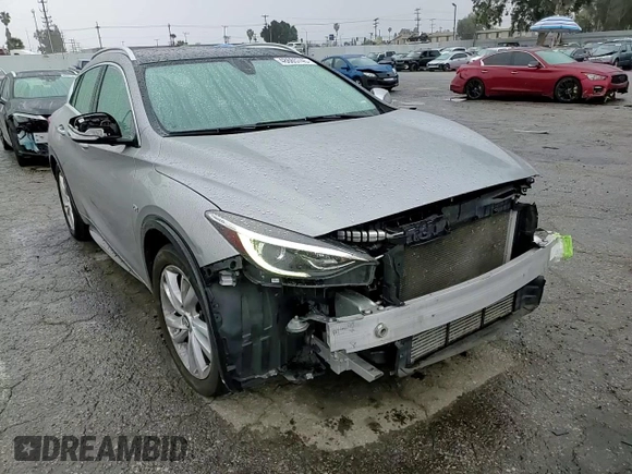 2019 Infiniti QX30 Luxe with VIN SJKCH5CP4KA011380, listed as a Copart auction lot 48665745 with 86,749 mi miles and Salvage title. Bid and sale history available at DreamBid. Image 11.