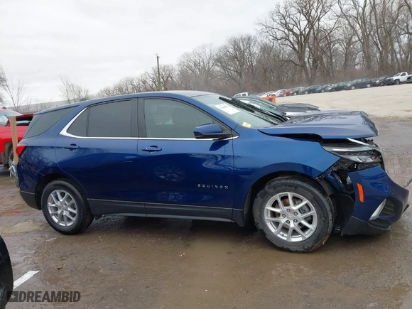 2022 Chevrolet Equinox LT with VIN 3GNAXKEV6NS202946, listed as a IAAI auction lot 41486875 with 27,802 mi miles. Bid and sale history available at carsss.com. Image 13.