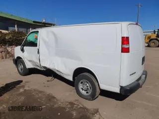 2017 Chevrolet Express Cargo Van with VIN 1GCWGAFG5H1243891, listed as a Copart auction lot 45595015 with 140,260 mi miles and Salvage Title. Bid and sale history available at carsss.com. Image 2.