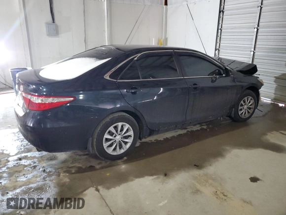 2016 Toyota Camry XLE with VIN 4T1BF1FK1GU247774, listed as a Copart auction lot 45886995 with 135,226 mi miles and Salvage Title. Bid and sale history available at carsss.com. Image 3.