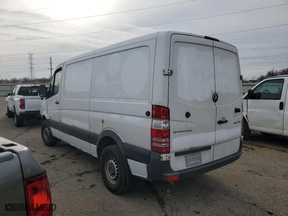 2014 Mercedes-Benz Sprinter Cargo Vans with VIN WD3PE7CC3E5834850, listed as a Copart auction lot 43132345 with 0 mi miles and Clean Title. Bid and sale history available at carsss.com. Image 2.