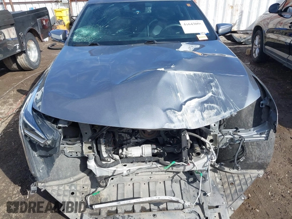 2019 Cadillac CT6 Luxury AWD z VIN 1G6KB5RS6KU117472, wystawiony jako IAAI lot #41643096 z przebiegiem 80 183 mil mil oraz . Historia ofert i sprzedaży dostępna na DreamBid. Obrazek 13.