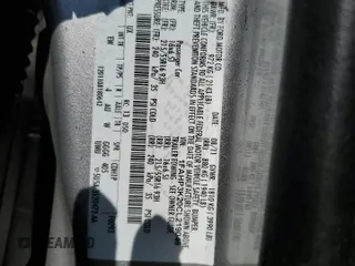2012 Ford Focus SE z VIN 1FAHP3K20CL219046, wystawiony jako Copart lot #58771285 z przebiegiem 167 703 mil mil oraz Szkoda całkowita • Salvage title. Historia ofert i sprzedaży dostępna na DreamBid. Obrazek 12.