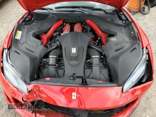 2020 Ferrari Portofino z VIN ZFF89FPAXL0248787, wystawiony jako Copart lot #57488894 z przebiegiem 22 022 mil mil oraz Nie do naprawy. Historia ofert i sprzedaży dostępna na DreamBid. Obrazek 11.