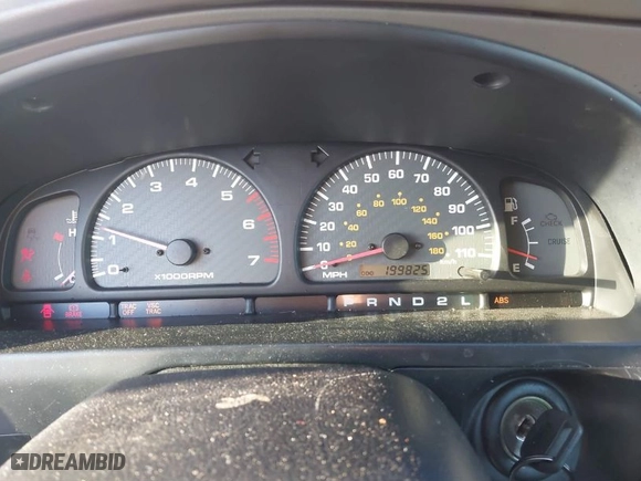2002 Toyota 4Runner SR5 with VIN JT3GN86R620252850, listed as a IAAI auction lot 41366656 with 199,825 mi miles. Bid and sale history available at carsss.com. Image 7.
